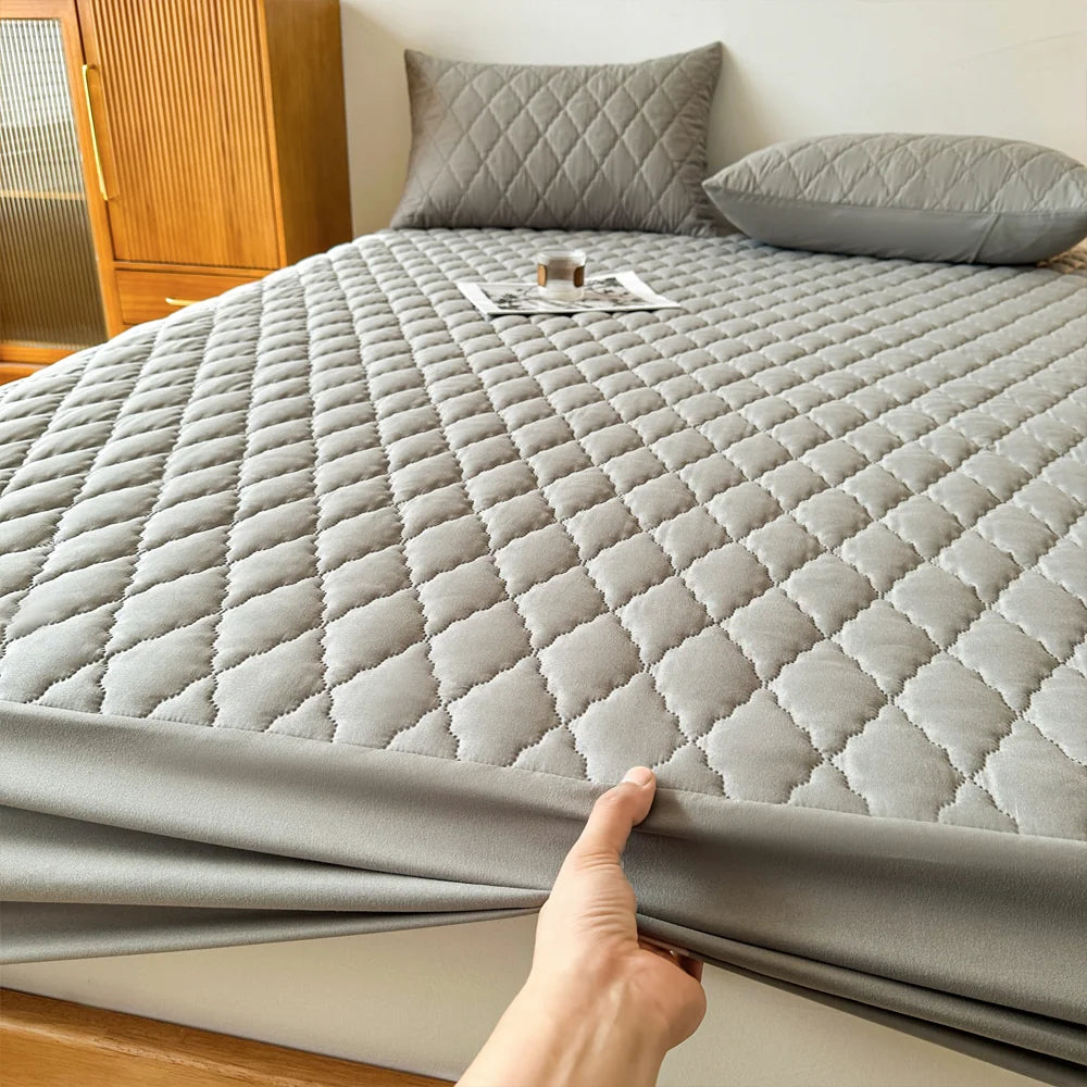 Dreamora™ Waterproof Elastic Mattress Cover – Soft Bed Protector